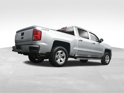 Used 2018 Chevrolet Silverado 1500 LTZ Z71 w/ LTZ Plus Package AWD/4WD image 28