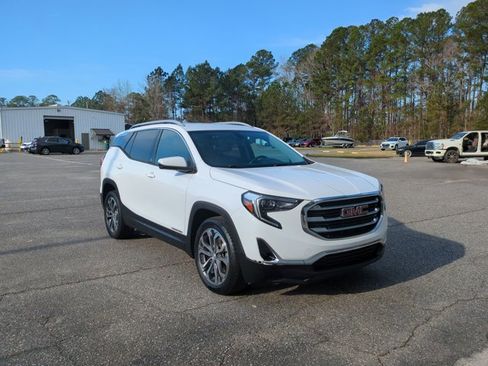 Used 2019 GMC Terrain SLT image 3