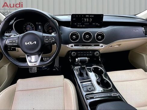 Used 2022 Kia Stinger GT-Line w/ Sun & Sound Package AWD/4WD image 7