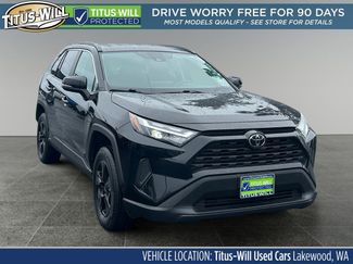 Used 2022 Toyota RAV4 XLE video 1
