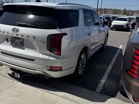 Used 2021 Hyundai Palisade Limited image 4