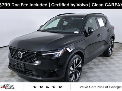 Certified 2025 Volvo XC40 B5 Plus