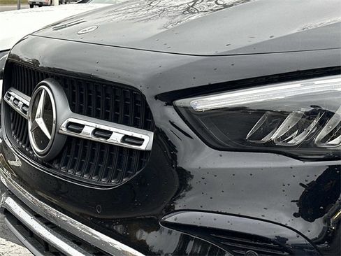 Certified 2025 Mercedes-Benz GLA 250 4MATIC image 34