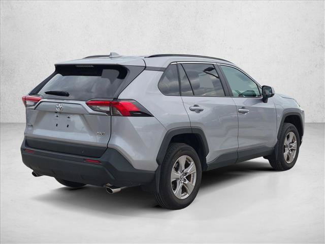 Used 2025 Toyota RAV4 XLE w/ Convenience Package FWD image 5