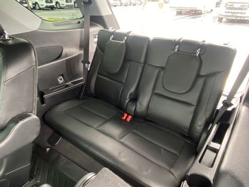 Certified 2022 Ford Explorer Limited w/ Equipment Group 301A image 26