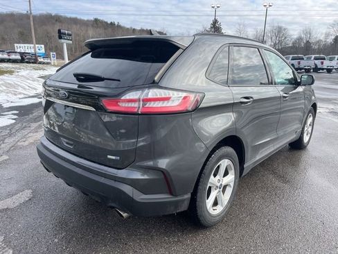 Used 2020 Ford Edge SE image 6