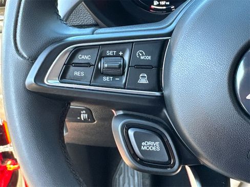 Certified 2024 Dodge Hornet R/T image 31