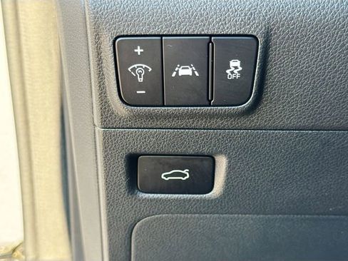 Used 2022 Kia K5 LXS FWD image 32