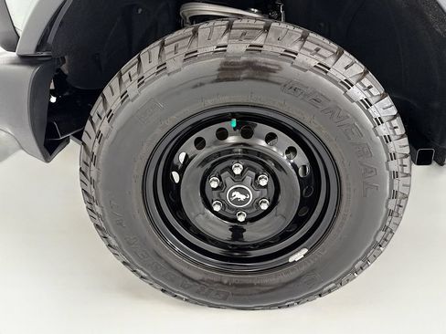 Used 2023 Ford Bronco Big Bend AWD/4WD image 29