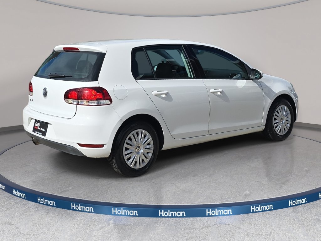 Used 2013 Volkswagen Golf 4-Door FWD image 6