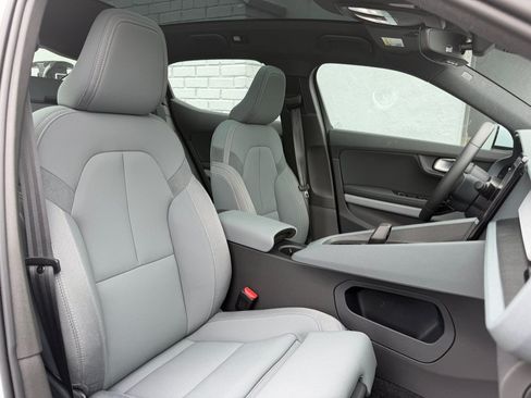 Used 2024 Polestar Polestar 2 w/ Pilot Pack RWD image 33
