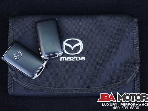 Used 2024 MAZDA MAZDA3 s FWD image 94