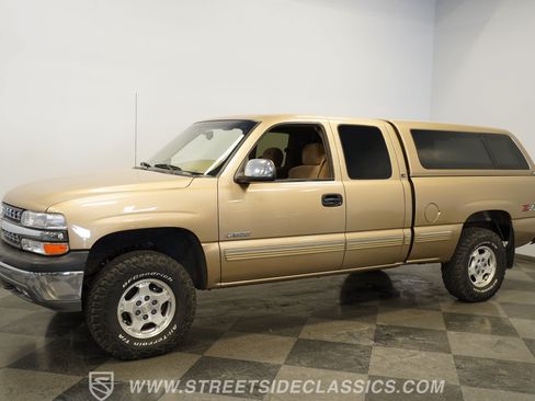 Used 2000 Chevrolet Silverado 1500 LS w/ Off-Road Chassis Pkg AWD/4WD image 7