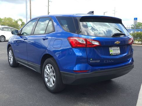 Used 2019 Chevrolet Equinox LS FWD image 7