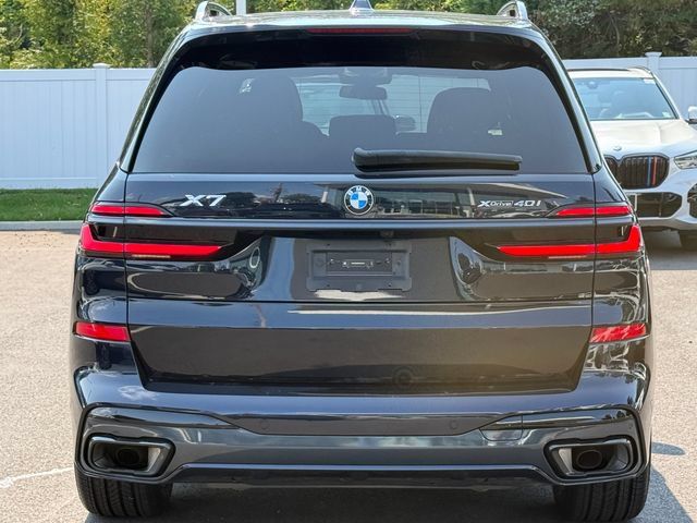 Used 2024 BMW X7 xDrive40i w/ M Sport Package AWD/4WD image 5