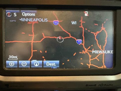 Used 2017 Toyota 4Runner SR5 Premium image 10