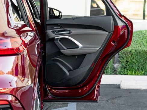 New 2025 Audi Q5 Premium Plus image 22