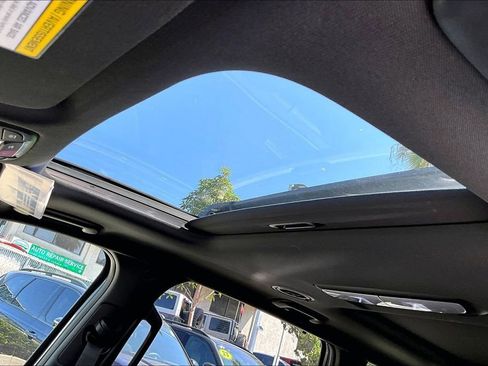 Used 2025 Kia Telluride SX X-Line image 12