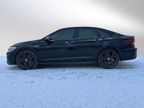 Used 2019 Volkswagen Jetta GLI image 6