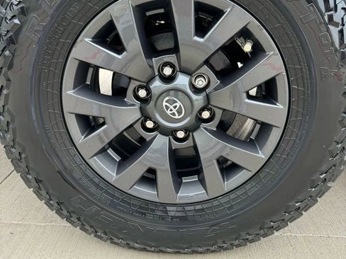 Used 2020 Toyota Tacoma SR image 51