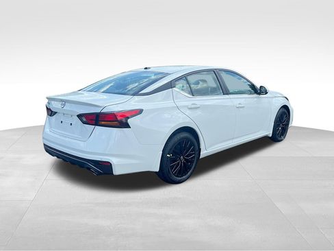 New 2026 Nissan Altima 2.5 SV FWD image 7