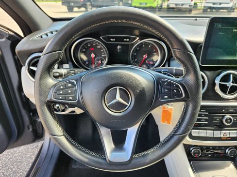 Used 2018 Mercedes-Benz GLA 250 4MATIC w/ Convenience Package image 20