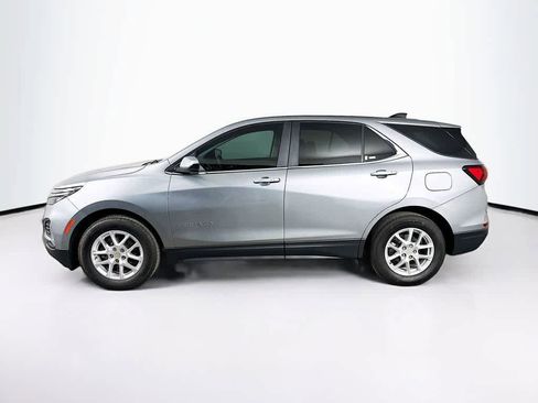 Used 2024 Chevrolet Equinox LT image 3