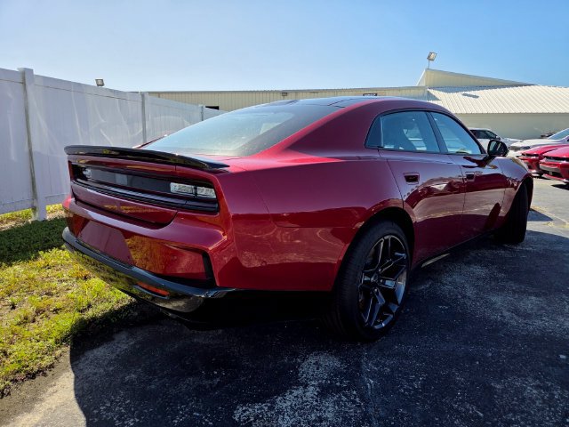 Used 2026 Dodge Charger R/T AWD/4WD image 2
