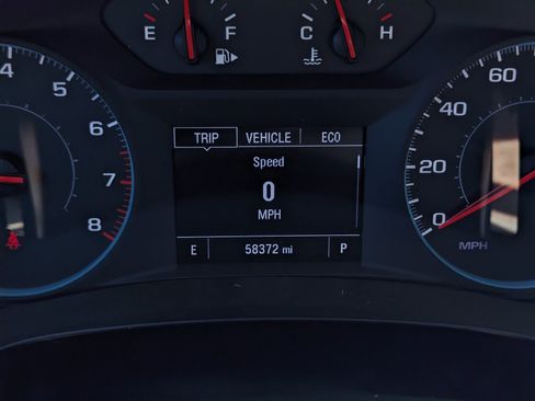 Used 2024 Chevrolet Malibu LT FWD image 12
