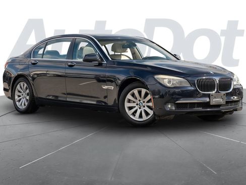 Used 2009 BMW 750Li image 1