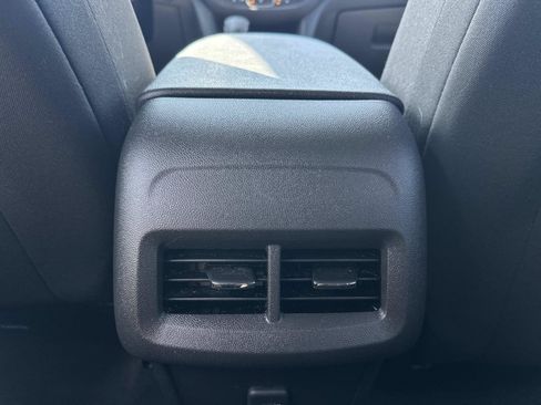 Certified 2024 Chevrolet Equinox LT FWD image 13