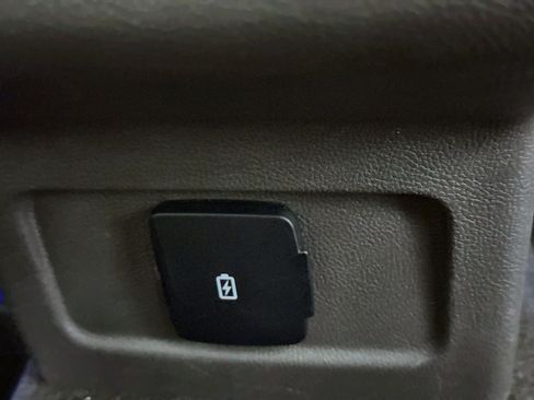 Used 2020 Lincoln Corsair FWD w/ Equipment Group 101A image 41