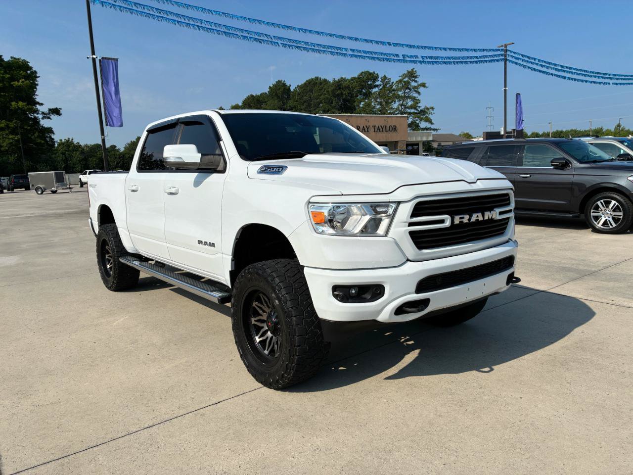 Used 2021 RAM 1500 Lone Star AWD/4WD image 4