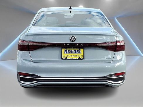 New 2026 Volkswagen Jetta SEL FWD image 4