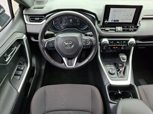 Used 2023 Toyota RAV4 SE w/ Weather & Moonroof Package AWD/4WD image 11