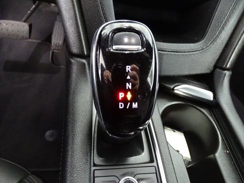 Certified 2024 Cadillac XT5 Premium Luxury AWD/4WD image 13