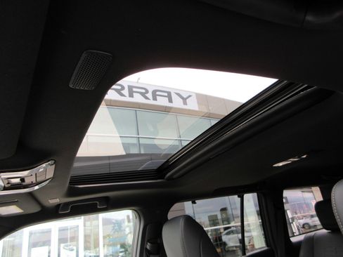 Used 2026 Lexus GX 550 image 17