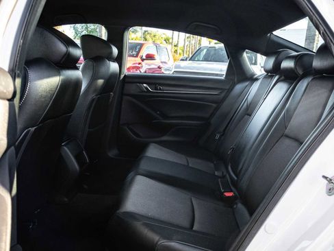 Used 2019 Honda Accord Sport image 16