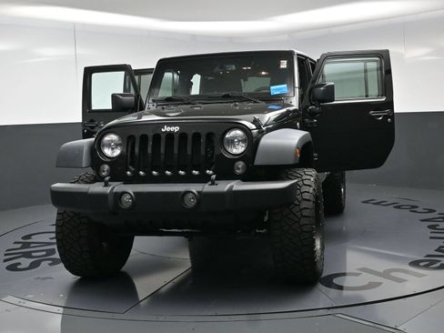 Used 2017 Jeep Wrangler Unlimited Sport w/ Quick Order Package 24S AWD/4WD image 13