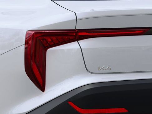 Certified 2025 Kia K4 FWD image 13