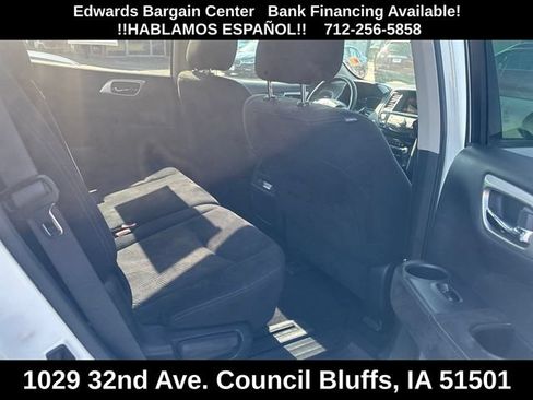 Used 2014 Nissan Pathfinder S AWD/4WD image 9