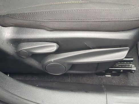 Used 2020 Jeep Compass Sport image 39