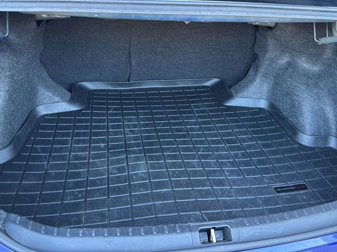 Used 2017 Toyota Corolla LE image 26