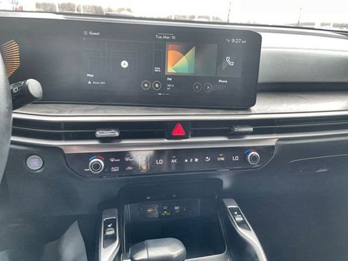 Used 2024 Kia Sorento X-Line EX image 13