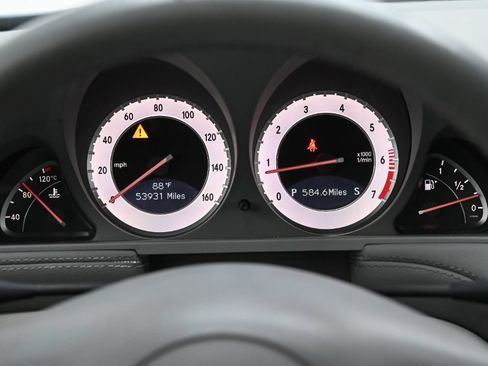 Used 2009 Mercedes-Benz SL 550 w/ Premium I Pkg image 23