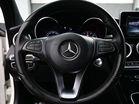 Used 2018 Mercedes-Benz C 300 Sedan w/ Premium Package image 26