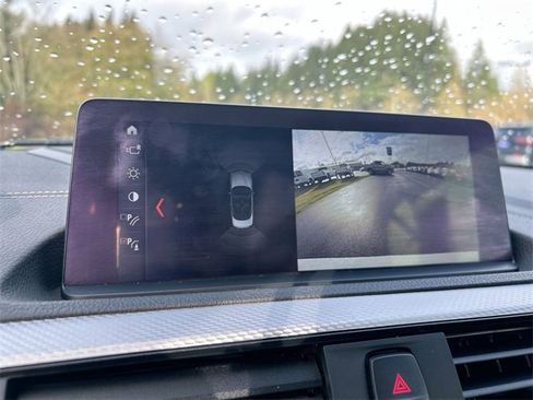 Used 2020 BMW 230i Convertible w/ M Sport Package image 15