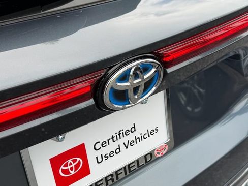 Used 2023 Toyota Venza Limited AWD/4WD image 17
