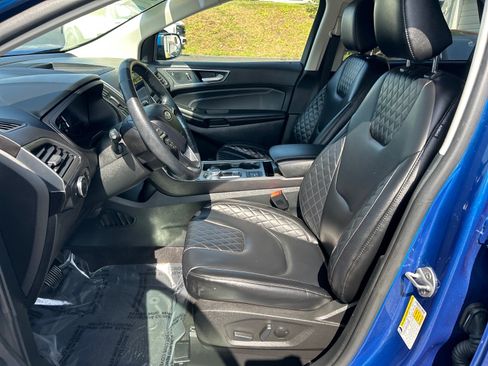 Certified 2024 Ford Edge Titanium AWD/4WD image 5