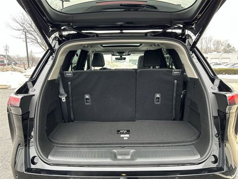 New 2026 INFINITI QX60 Luxe image 18